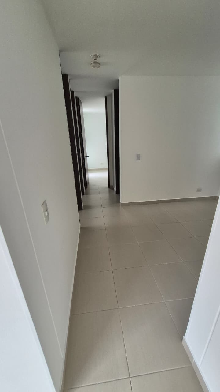 APARTAMENTO EN BALCONES DE RUITOQUE