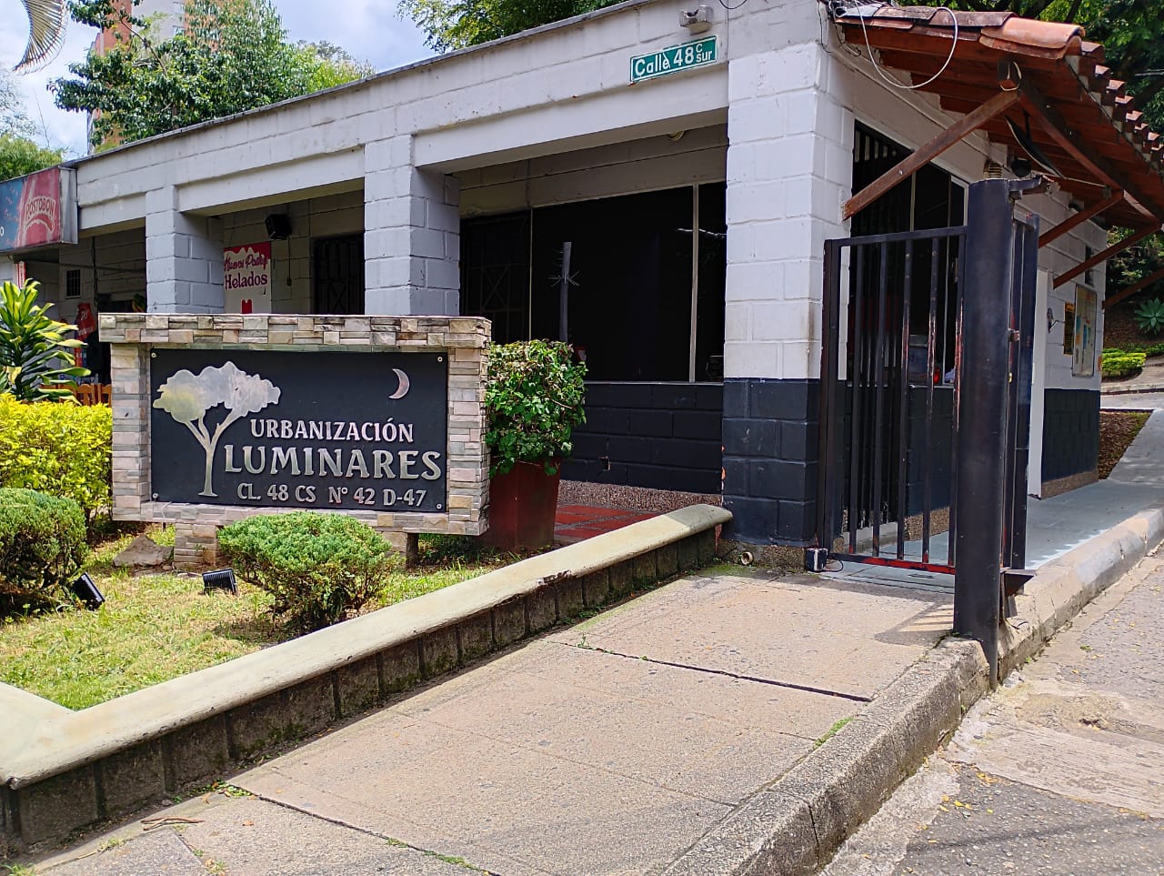 Local o Vivienda en el Barrio Señorial