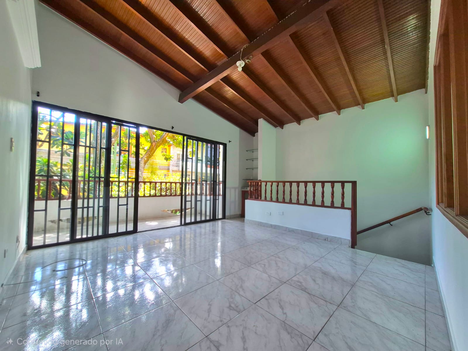 CASA DE DOS PISOS - San Marcos
